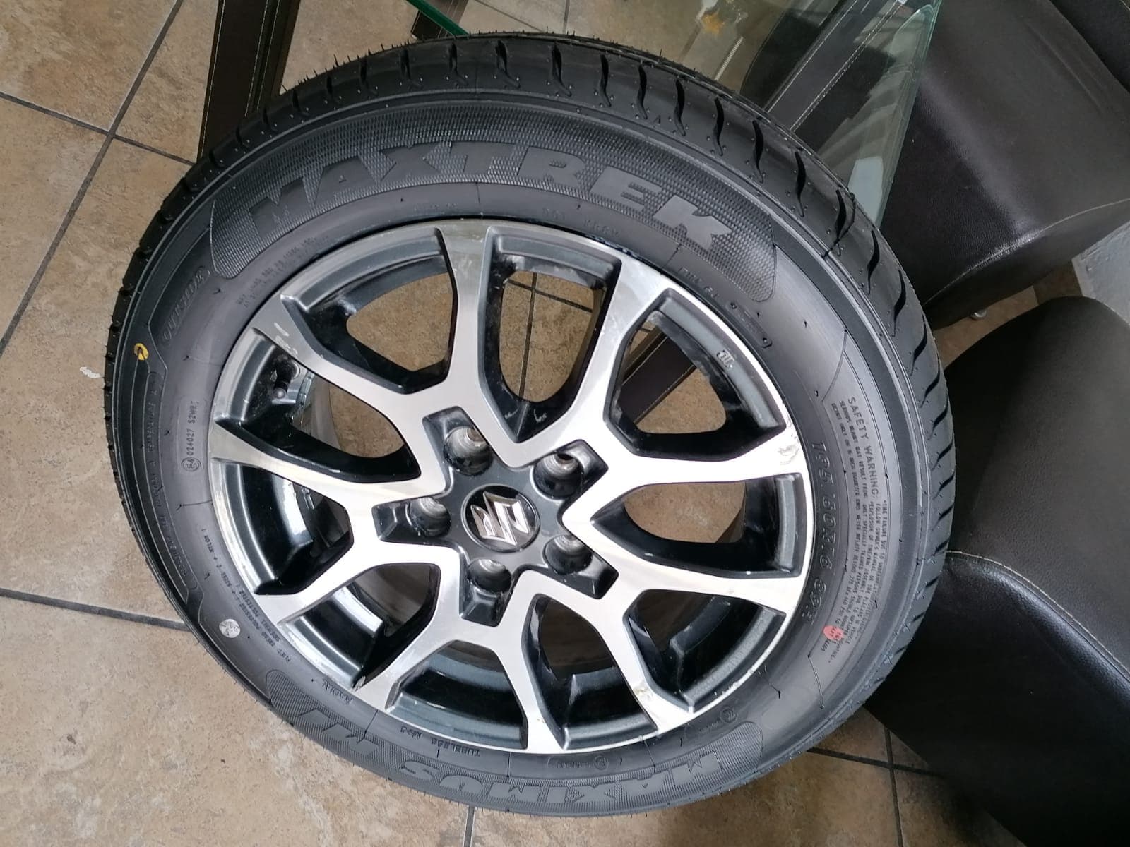 Maxtrek Maximus M1