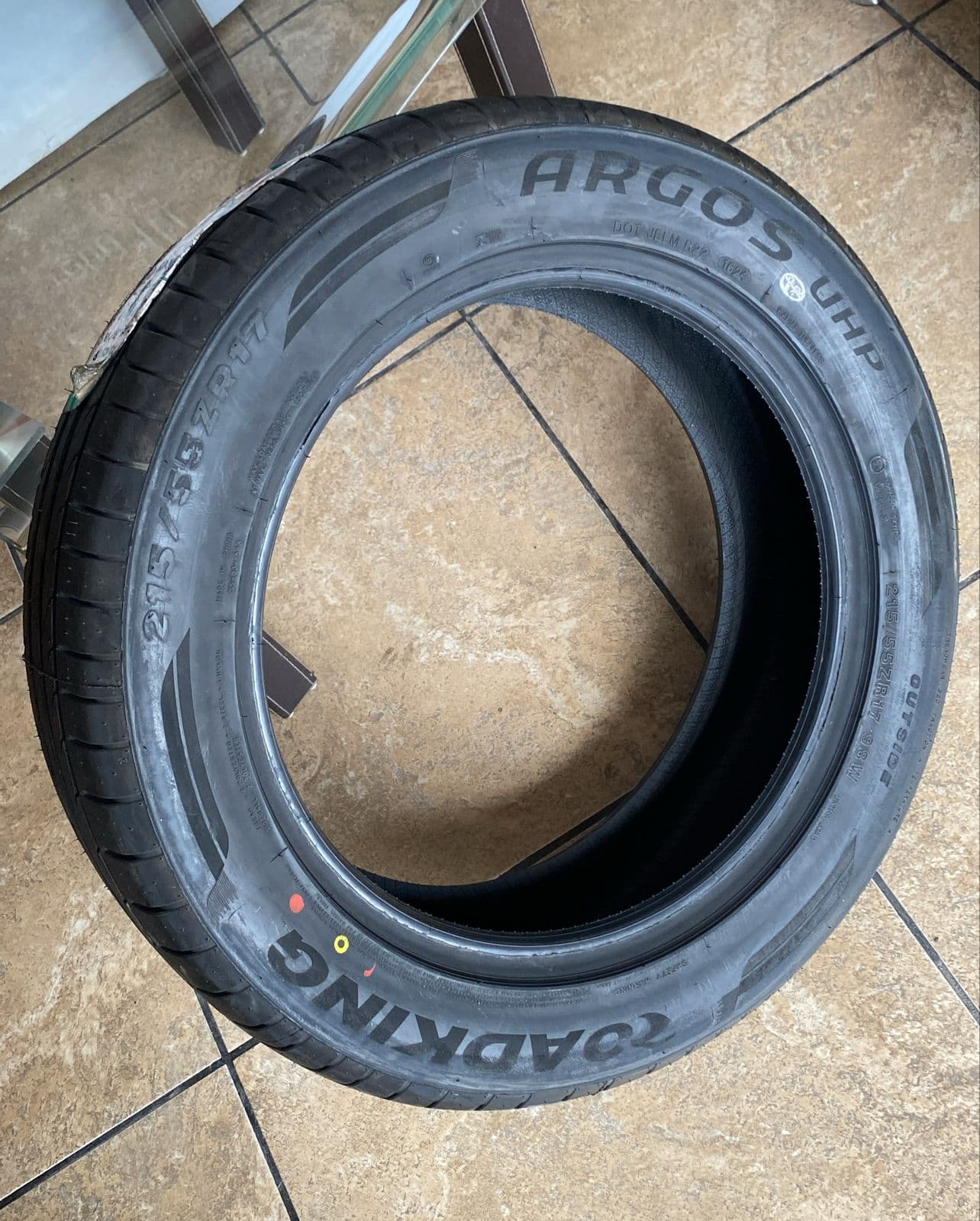 Roadking Argos UHP
